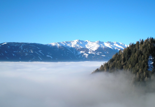 Serie Lienz, Osttirol: über dem Nebel 