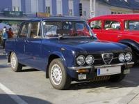 Die Alfa Romeo Giulia wurde von 1962 bis 1978 gebaut. Sie war eines der ersten Serienfahrzeuge mit Sicherheitsfahrgastzelle und im Windkanal optimierter Karosserieform.